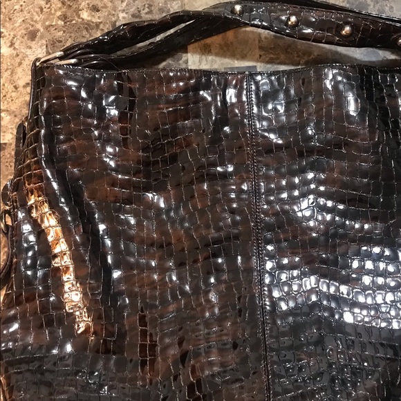 HUGE! Stuart Weitzman shoulder bag croc leather - Picture 3 of 11